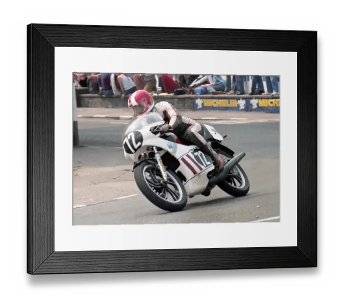 Framed Print : David Smith (Yamaha) 1982 Formula Three TT Framed Print : David Smith (Yamaha) 1982 Formula Three TT