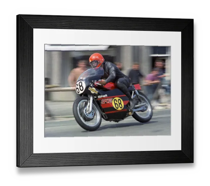 Framed Print : Chris Neve (Seeley) 1973 Senior TT Framed Print : Chris Neve (Seeley) 1973 Senior TT