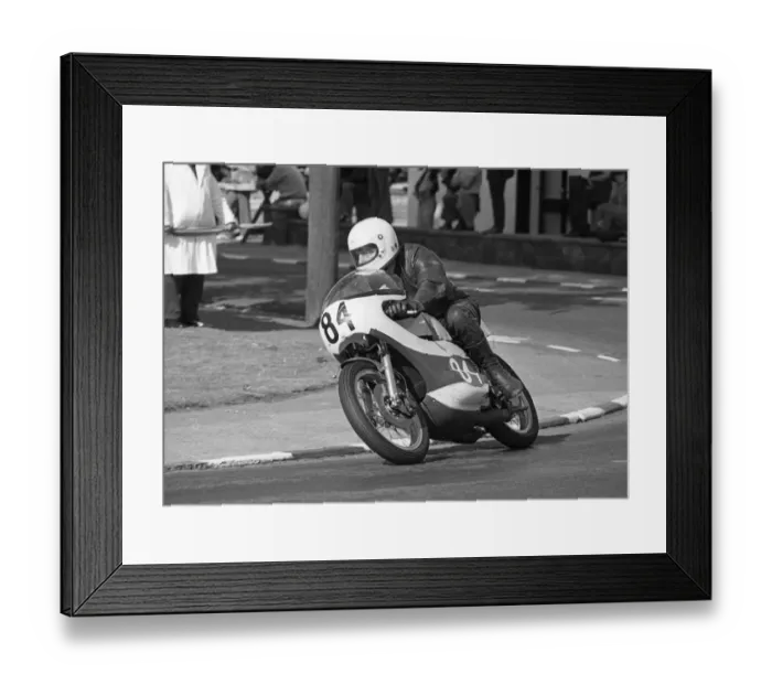 Framed Print : Keith Brown (Yamaha) 1975 Lightweight Manx Grand Prix Framed Print : Keith Brown (Yamaha) 1975 Lightweight Manx Grand Prix