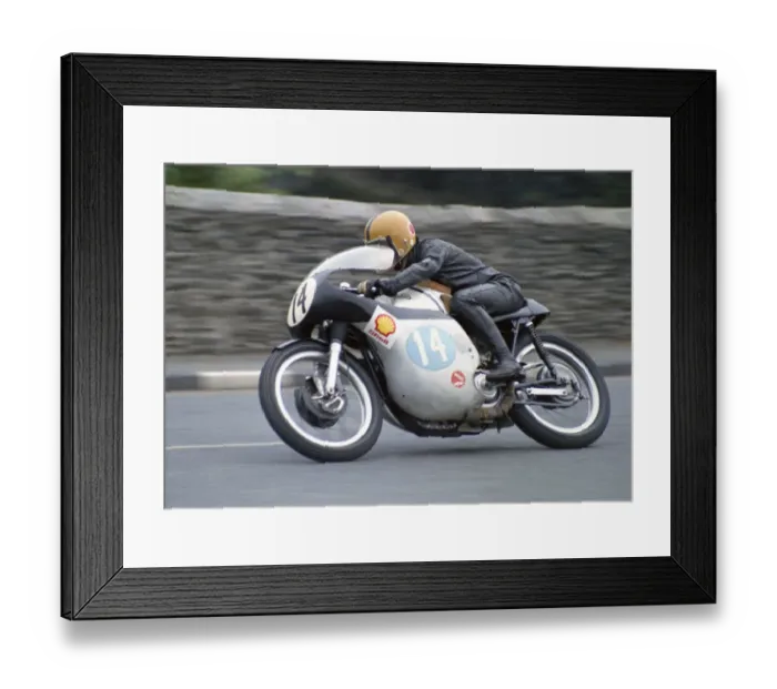 Framed Print : Tony Randle (Norton) 1972 Junior Manx Grand Prix Framed Print : Tony Randle (Norton) 1972 Junior Manx Grand Prix