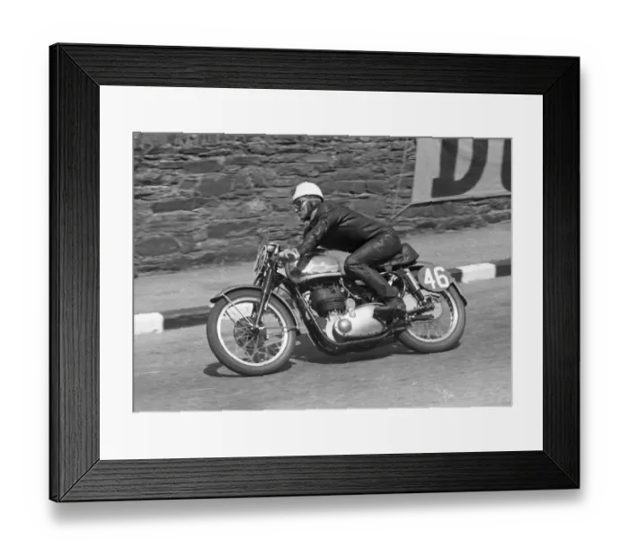 Framed Print : Alistair King (BSA) 1954 Senior Clubman TT Framed Print : Alistair King (BSA) 1954 Senior Clubman TT
