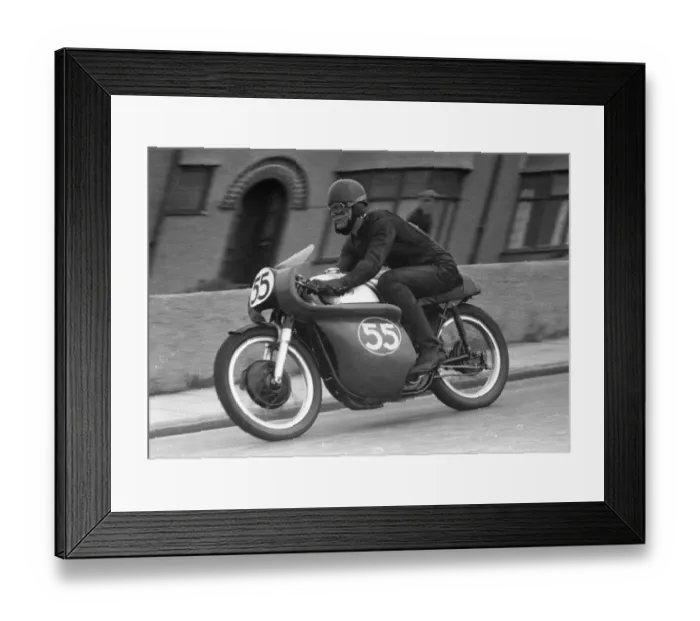 Framed Print : Gerry Turner (Norton) 1958 Senior TT Framed Print : Gerry Turner (Norton) 1958 Senior TT