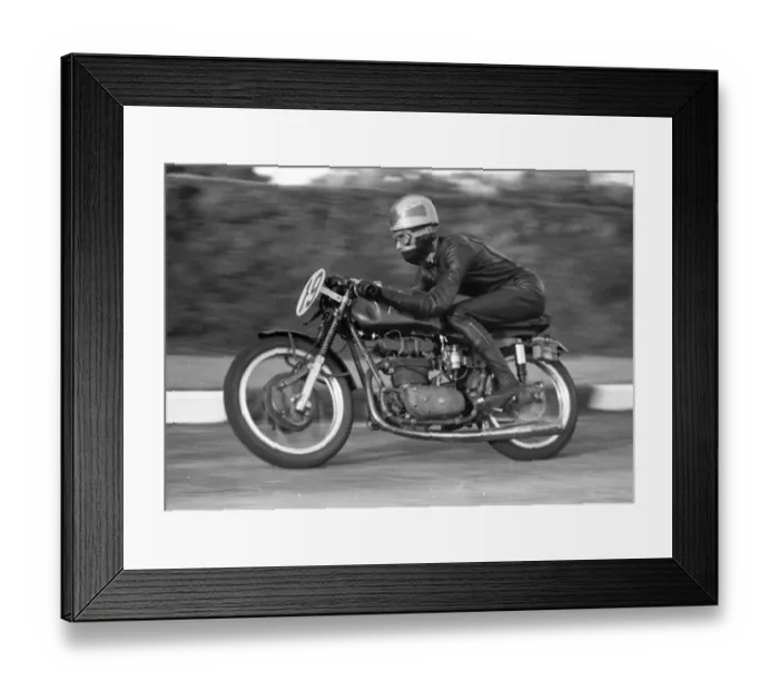 Framed Print : Dave Chadwick (MV) 1958 Lightweight TT Framed Print : Dave Chadwick (MV) 1958 Lightweight TT