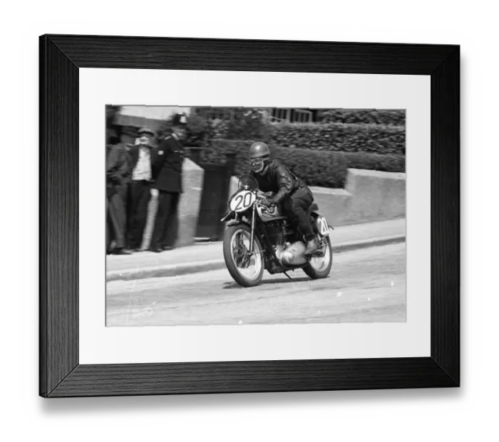 Framed Print : Gerry Turner (BSA) 1954 Senior Clubman TT Framed Print : Gerry Turner (BSA) 1954 Senior Clubman TT