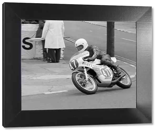 Rick Burrows (Yamaha) 1978 Junior TT