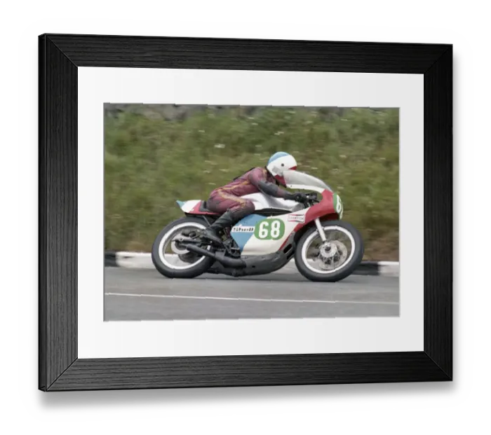 Framed Print : Dave Hughes (Maxton Yamaha) 1978 Junior TT Framed Print : Dave Hughes (Maxton Yamaha) 1978 Junior TT