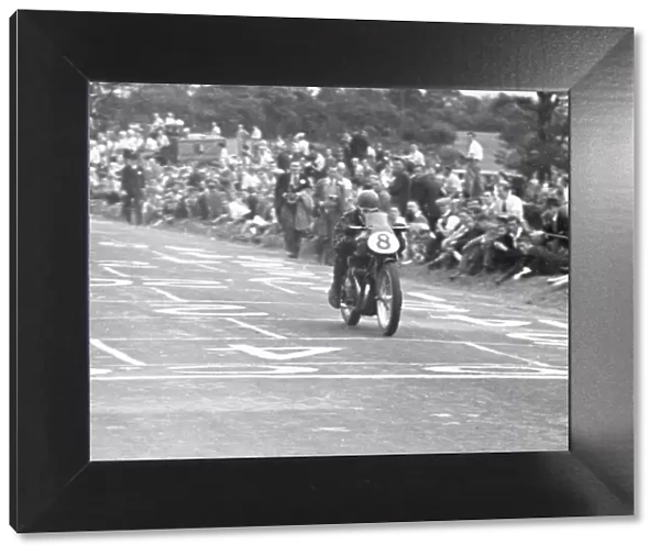 Arciso Artesiani (Gilera) 1949 Ulster Grand Prix