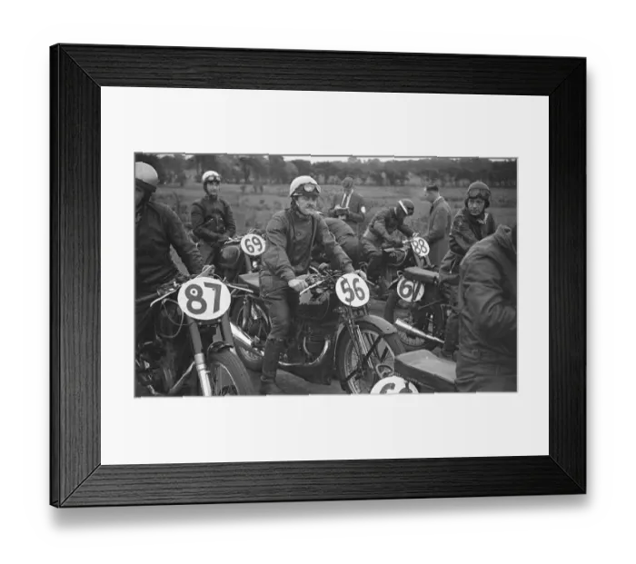 Framed Print : Bertie Goodman (Velocette) 1949 Junior Ulster Grand Prix Framed Print : Bertie Goodman (Velocette) 1949 Junior Ulster Grand Prix