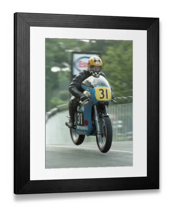 Framed Print : Mick Hemmings (McIntyre) 1996 Senior Classic Manx Grand Prix Framed Print : Mick Hemmings (McIntyre) 1996 Senior Classic Manx Grand Prix