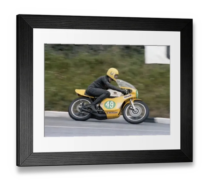 Framed Print : Ken Inwood (Yamaha) 1978 Junior TT Framed Print : Ken Inwood (Yamaha) 1978 Junior TT