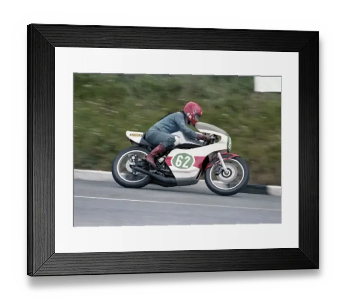 Framed Print : Les Trotter (Crooks Yamaha) 1978 Junior TT Framed Print : Les Trotter (Crooks Yamaha) 1978 Junior TT