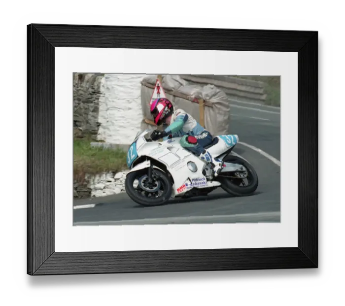 Framed Print : Phil Murden (Yamaha) 1996 Junior Manx Grand Prix Framed Print : Phil Murden (Yamaha) 1996 Junior Manx Grand Prix