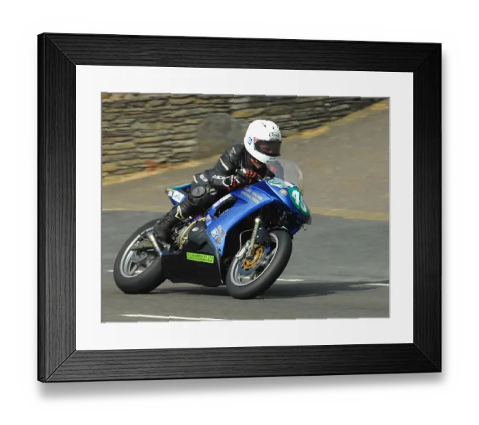 Framed Print : Anthony Redmond (Kawasaki) 2016 Lightweight TT Framed Print : Anthony Redmond (Kawasaki) 2016 Lightweight TT