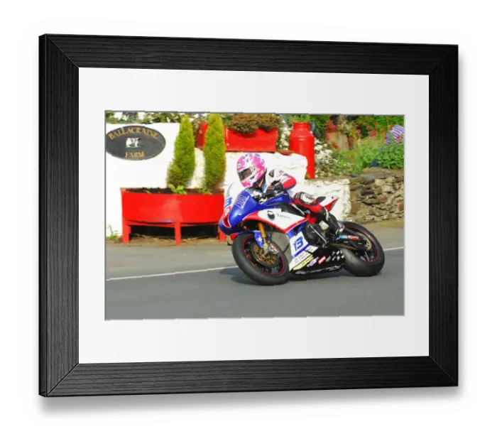 Framed Print : Lee Johnston (Triumph) 2016 Supersport TT Framed Print : Lee Johnston (Triumph) 2016 Supersport TT