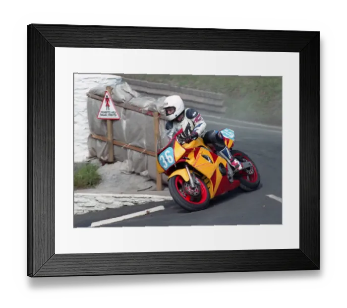 Framed Print : Ian Smith (Honda) 1996 Junior Manx Grand Prix Framed Print : Ian Smith (Honda) 1996 Junior Manx Grand Prix