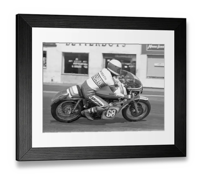 Framed Print : Bob Heath (Honda) 1975 Production TT