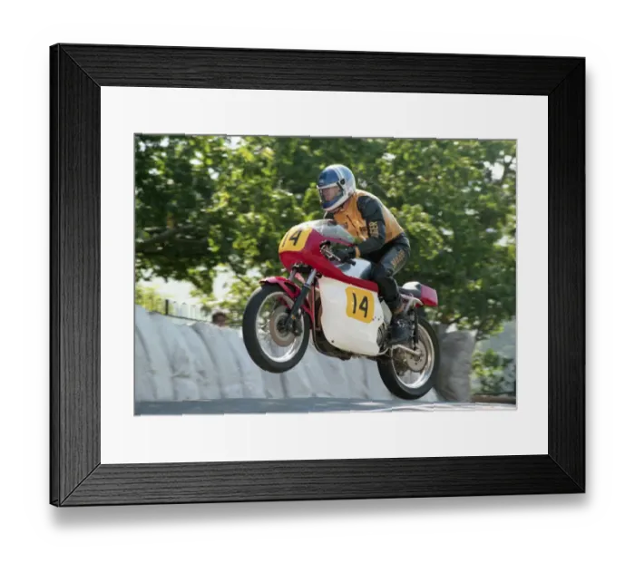 Framed Print : Roger Bowler (Matchless) 1991 Senior Classic Manx Grand Prix Framed Print : Roger Bowler (Matchless) 1991 Senior Classic Manx Grand Prix