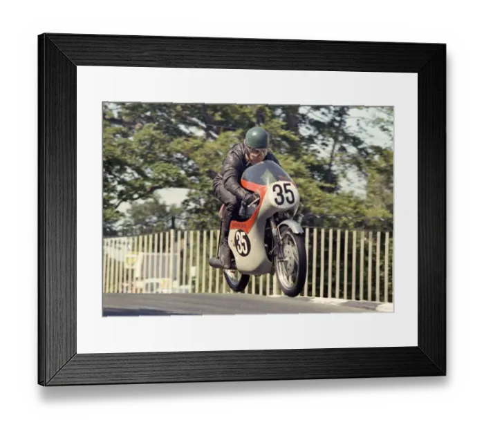 Framed Print : Steve Murray (Honda) 1965 Ultra Lightweight TT Framed Print : Steve Murray (Honda) 1965 Ultra Lightweight TT