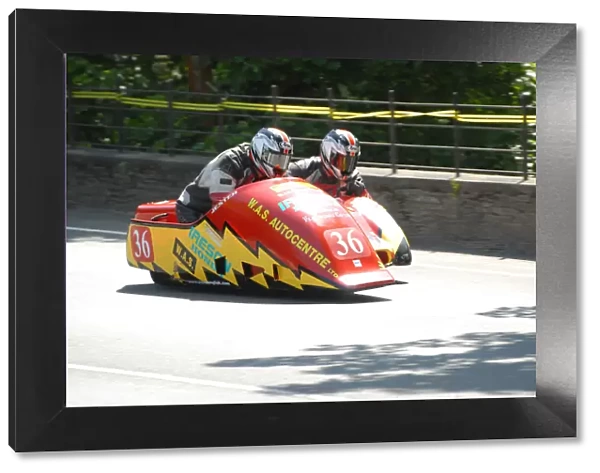 Mark Brown & David Brown (Ireson Honda) 2008 Sidecar TT
