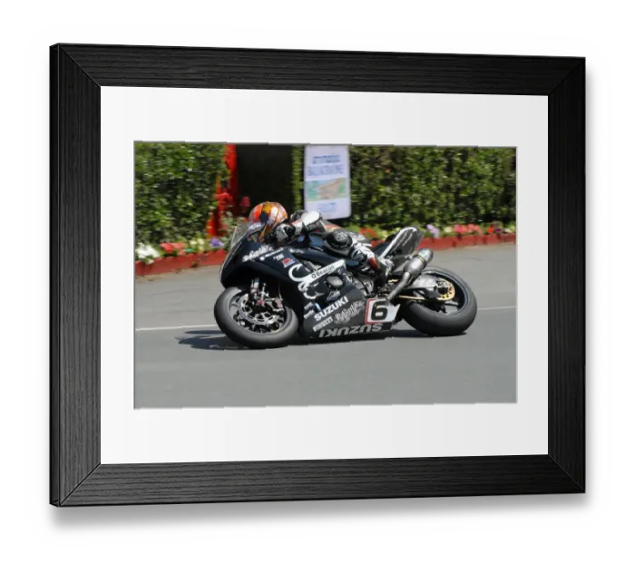 Framed Print : Cameron Donald (TAS Suzuki) 2008 Senior TT Framed Print : Cameron Donald (TAS Suzuki) 2008 Senior TT