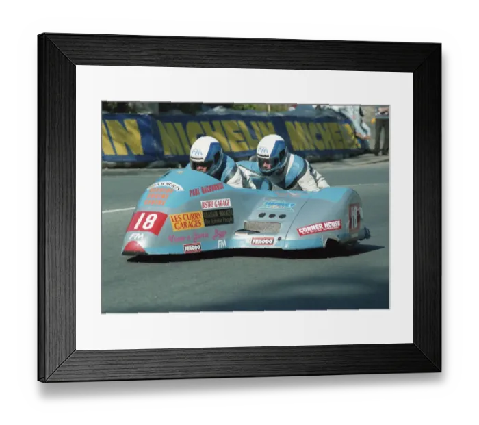Framed Print : Des Founds & Dicky Gale (DJS Kawasaki) 1991 Sidecar TT Framed Print : Des Founds & Dicky Gale (DJS Kawasaki) 1991 Sidecar TT