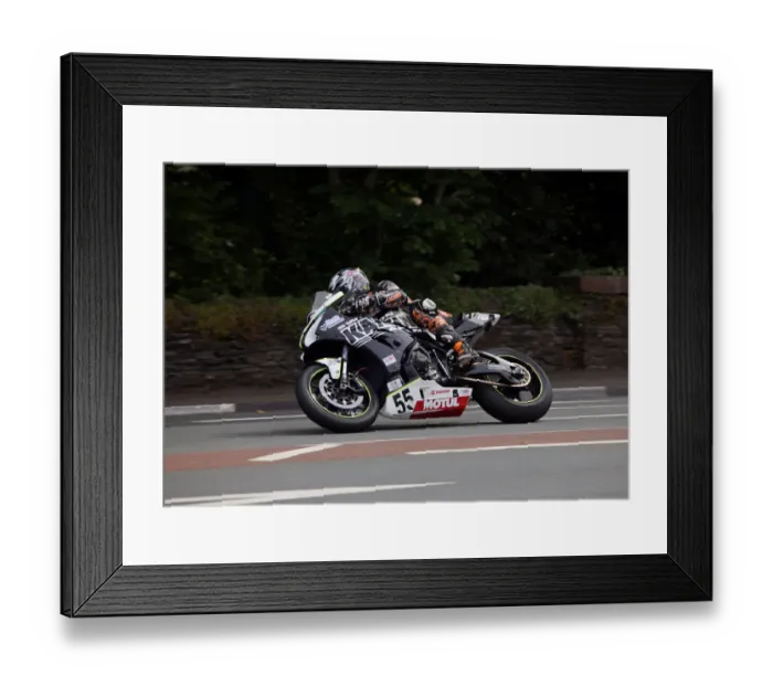 Framed Print : Michael Russell (Suzuki) 2019 Superbike TT Framed Print : Michael Russell (Suzuki) 2019 Superbike TT