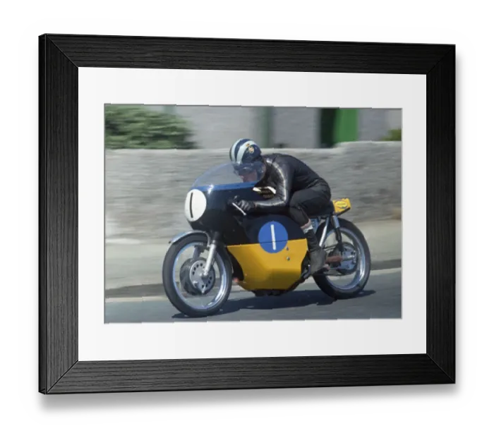 Framed Print : Rex Butcher (Oakley Quaife) 1969 Junior TT Framed Print : Rex Butcher (Oakley Quaife) 1969 Junior TT