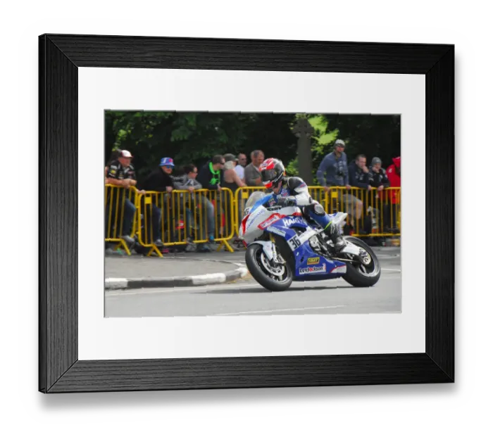 Framed Print : Philip Crowe (BMW) 2017 Senior TT