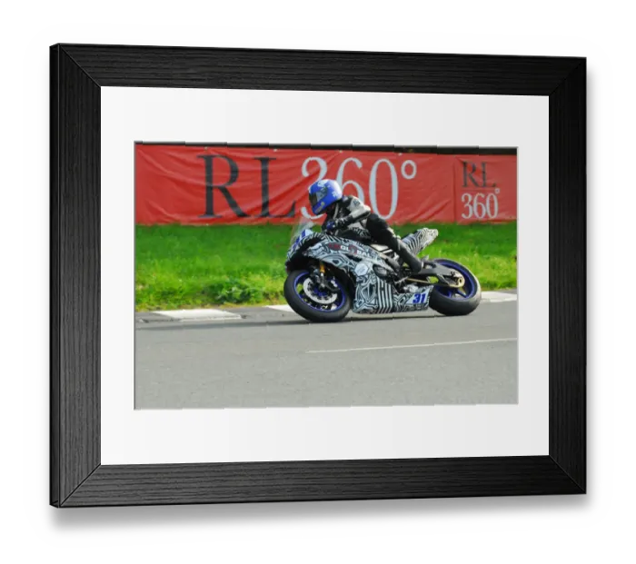 Framed Print : Dominic Herbertson (Kawasaki) 2017 Supersport TT Framed Print : Dominic Herbertson (Kawasaki) 2017 Supersport TT