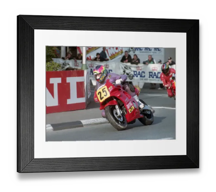 Framed Print : Pete Boast (S E Honda) 1993 Supersport 600 TT Framed Print : Pete Boast (S E Honda) 1993 Supersport 600 TT