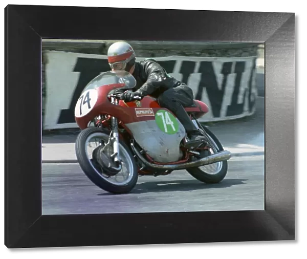 Pat Walsh (MV) 1969 Lightweight TT