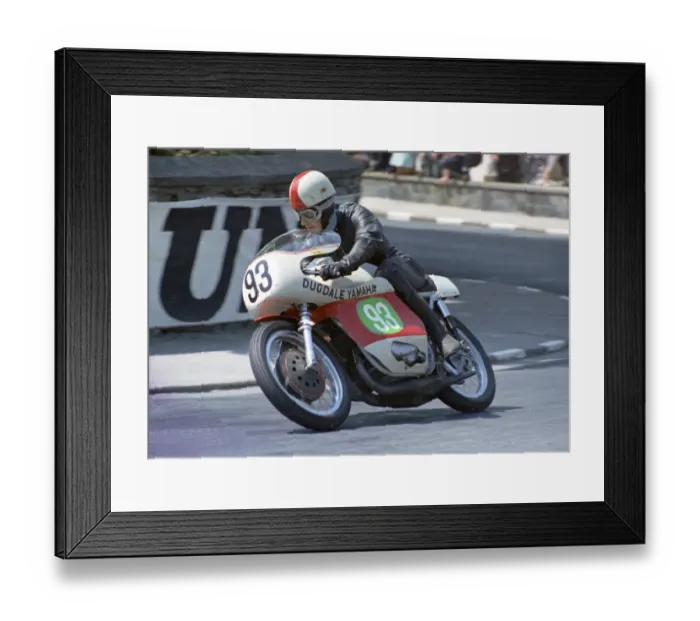 Framed Print : Billy Guthrie (Yamaha) 1969 Lightweight TT Framed Print : Billy Guthrie (Yamaha) 1969 Lightweight TT