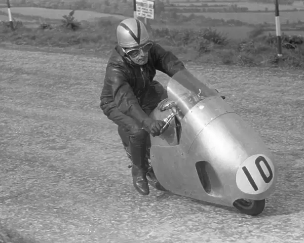 Jim Dakin (EMC) 1957 Ultra Lightweight TT