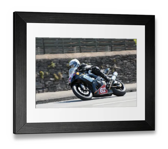 Framed Print : Rob Barber (Suzuki) 2008 Senior TT Framed Print : Rob Barber (Suzuki) 2008 Senior TT