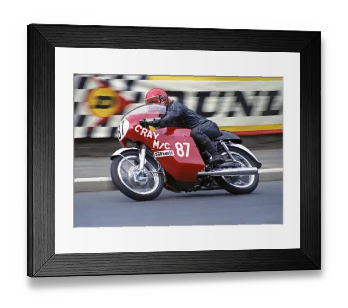 Framed Print : Roy Simmons (Suzuki) 1973 Production TT Framed Print : Roy Simmons (Suzuki) 1973 Production TT