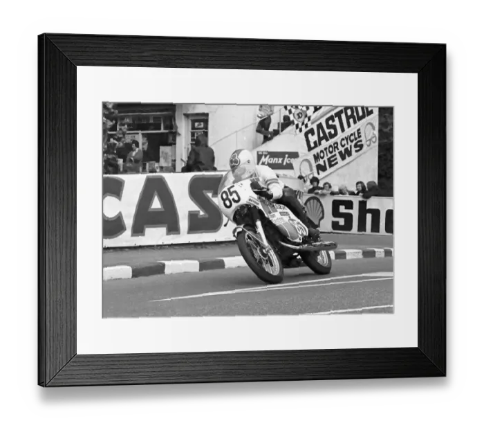 Framed Print : Lindsay Porter (Suzuki) 1973 Production TT