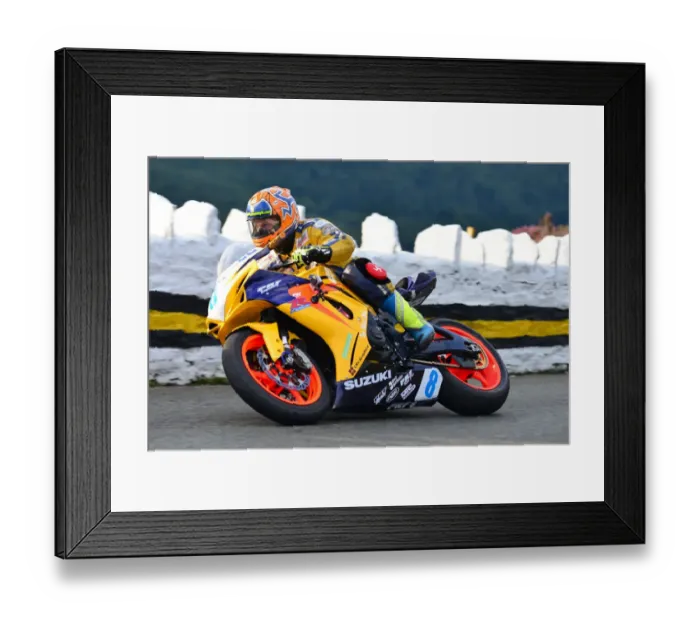 Framed Print : John Smyth (PRF Suzuki) 2013 Junior Manx Grand Prix