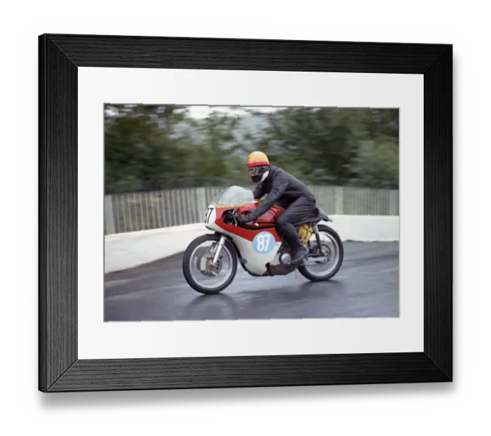 Framed Print : Derek Tierney (Norton) 1967 Junior Manx Grand Prix Framed Print : Derek Tierney (Norton) 1967 Junior Manx Grand Prix