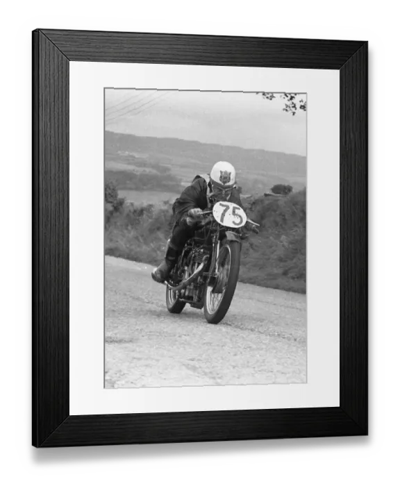 Framed Print : Ewan Haldane (Velocette) 1954 Junior Manx Grand Prix Framed Print : Ewan Haldane (Velocette) 1954 Junior Manx Grand Prix
