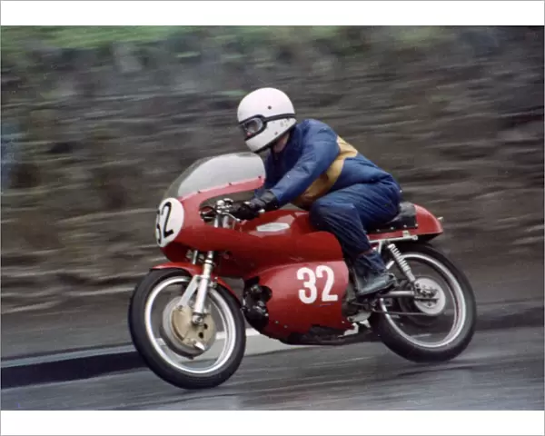 Robert Harvey (Aermacchi) 1978 Newcomers Manx Grand Prix