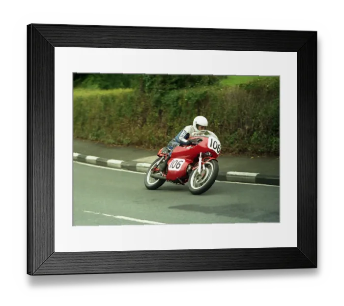 Framed Print : John Hammond (Aermacchi) 1987 Junior Classic Manx Grand Prix Framed Print : John Hammond (Aermacchi) 1987 Junior Classic Manx Grand Prix