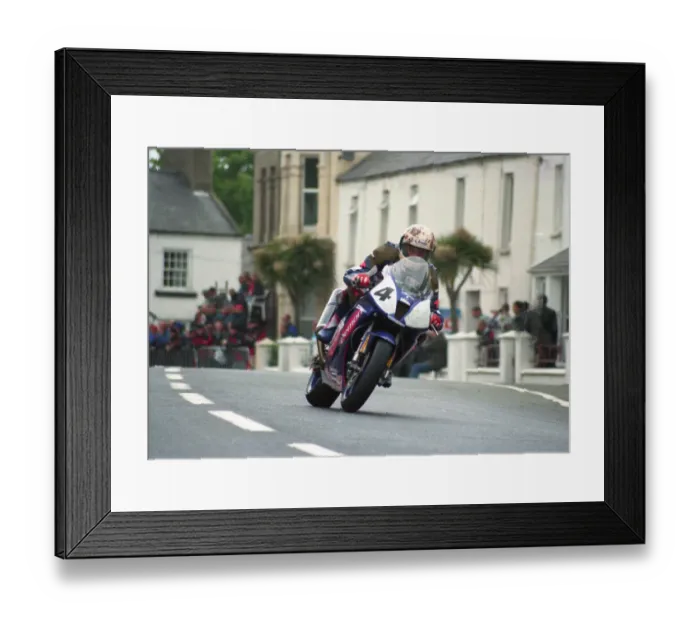 Framed Print : John McGuinness (Honda) 2000 Formula One TT Framed Print : John McGuinness (Honda) 2000 Formula One TT