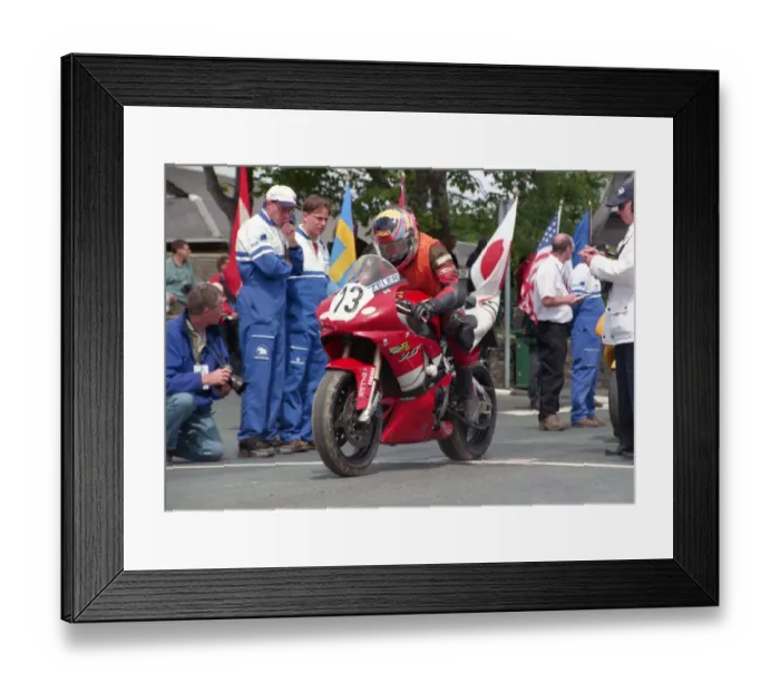 Framed Print : Siegfried Zacharias (Yamaha) 2000 Formula One TT Framed Print : Siegfried Zacharias (Yamaha) 2000 Formula One TT