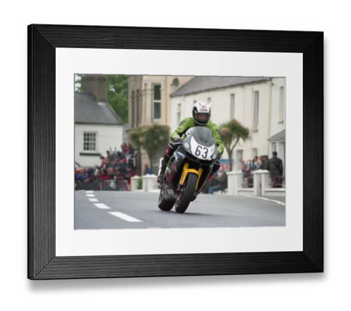 Framed Print : Mirko Kalsek (Kawasaki) 2000 Formula One TT Framed Print : Mirko Kalsek (Kawasaki) 2000 Formula One TT