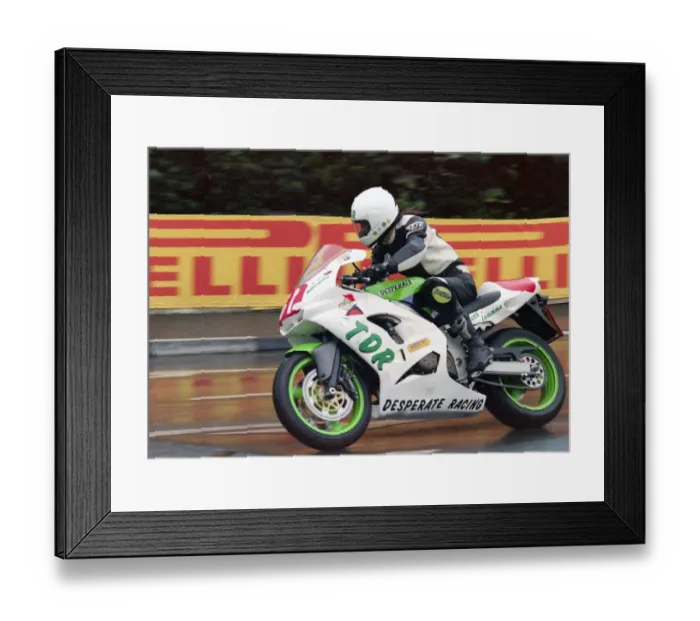 Framed Print : Colin Daniels (Kawasaki) 2000 Production TT Framed Print : Colin Daniels (Kawasaki) 2000 Production TT