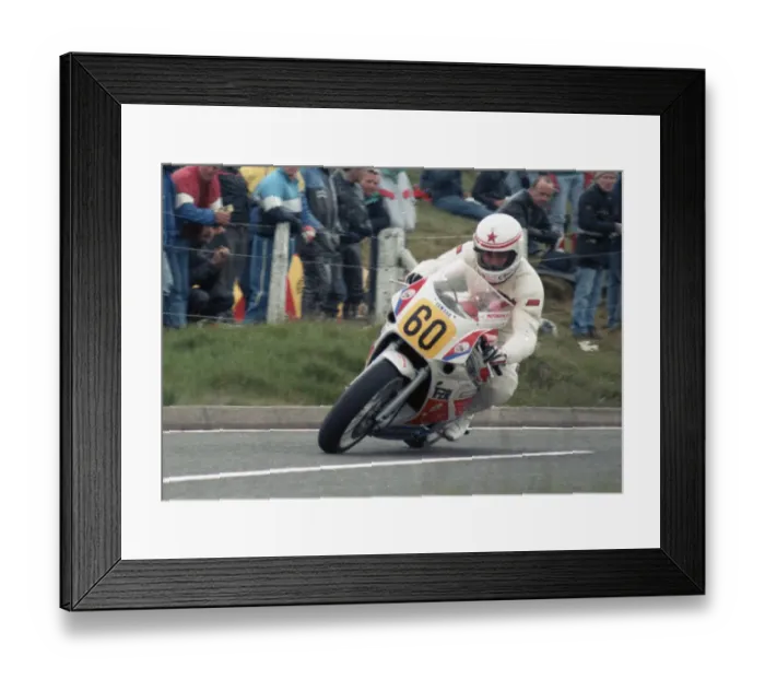 Framed Print : Neil Tuxworth (Yamaha) 1989 Senior TT Framed Print : Neil Tuxworth (Yamaha) 1989 Senior TT