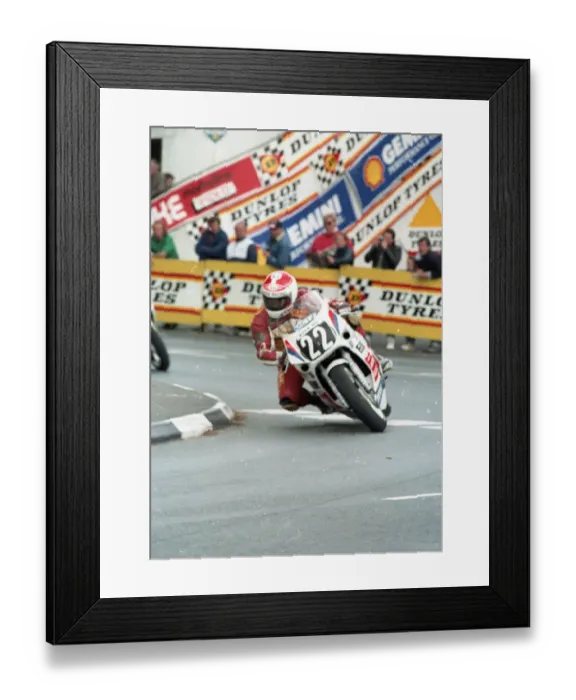 Framed Print : Howard Selby (Yamaha) 1989 Production 1300 TT Framed Print : Howard Selby (Yamaha) 1989 Production 1300 TT
