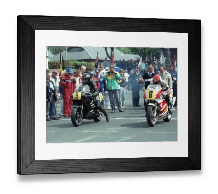 Framed Print : Trevor Nation (Norton) and Steve Hislop (Honda) 1989 Senior TT