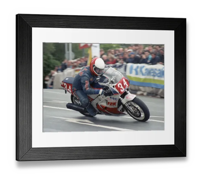 Framed Print : Pete Beale (Yamaha) 1989 Production 750 TT Framed Print : Pete Beale (Yamaha) 1989 Production 750 TT