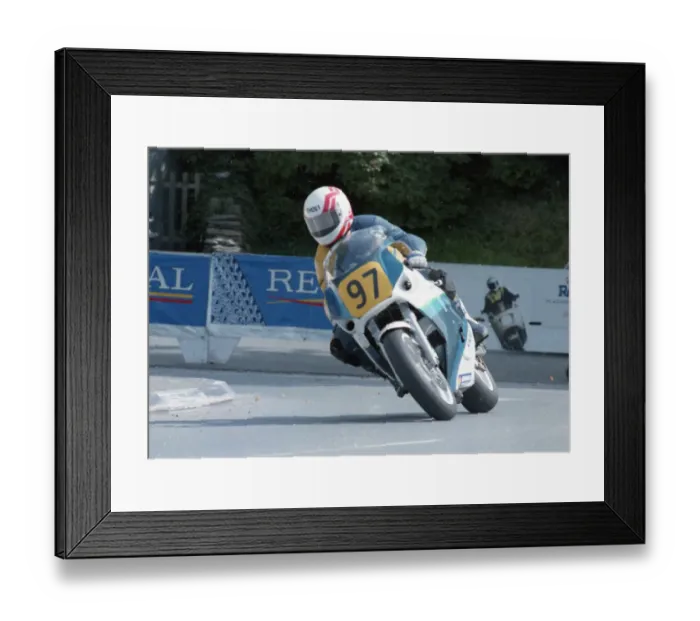 Framed Print : Emmett Nolan (Yamaha) 1992 Senior Manx Grand Prix Framed Print : Emmett Nolan (Yamaha) 1992 Senior Manx Grand Prix